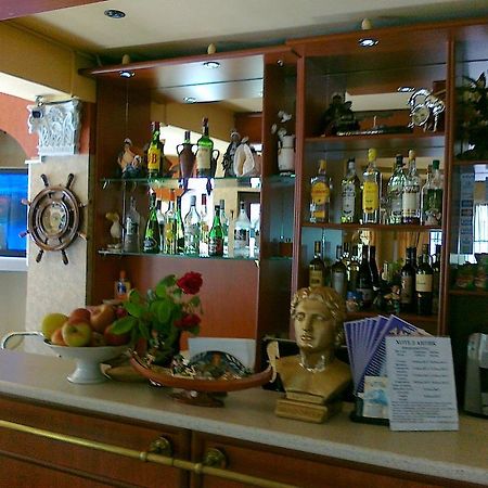 Antik Hotel Varna Extérieur photo