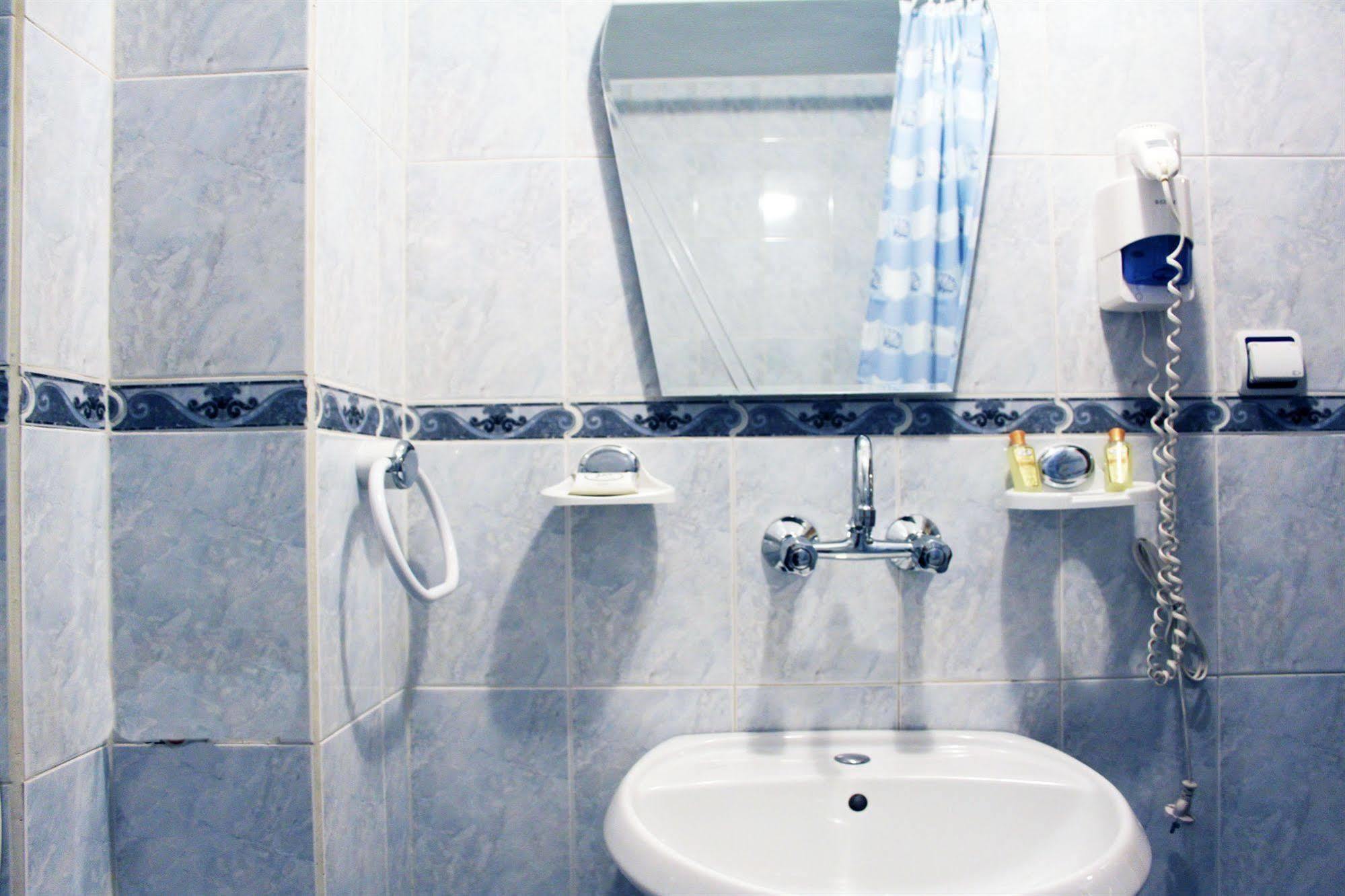 Antik Hotel Varna Extérieur photo