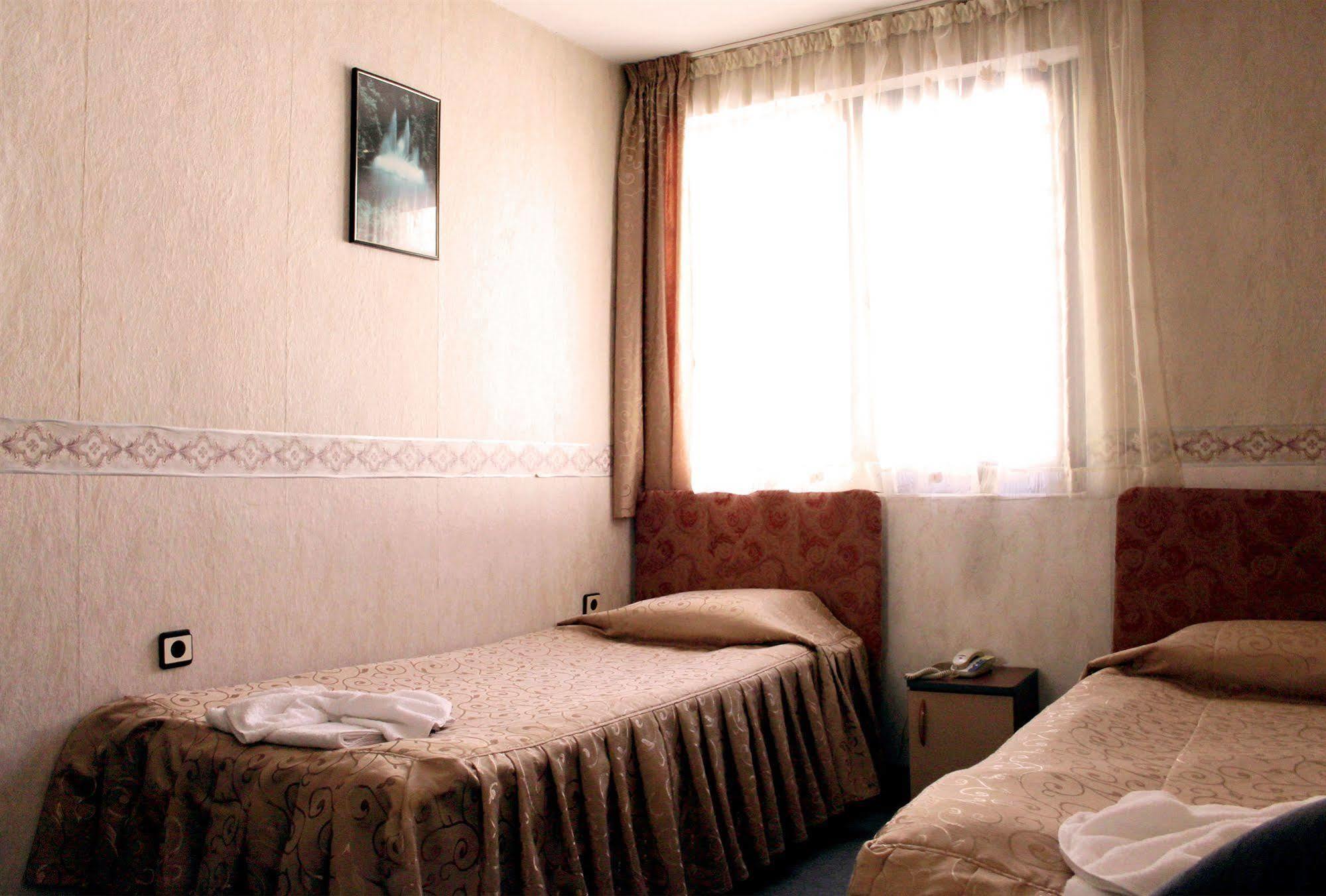 Antik Hotel Varna Extérieur photo