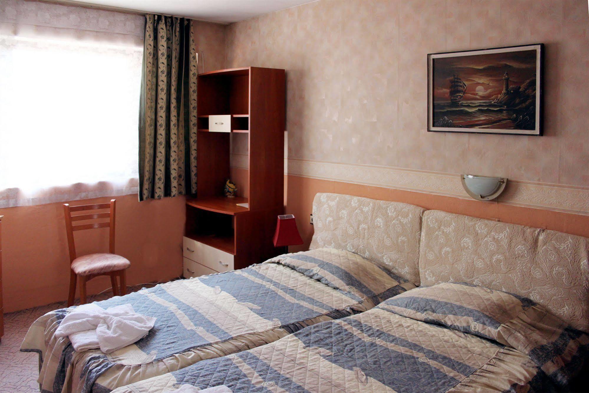 Antik Hotel Varna Extérieur photo